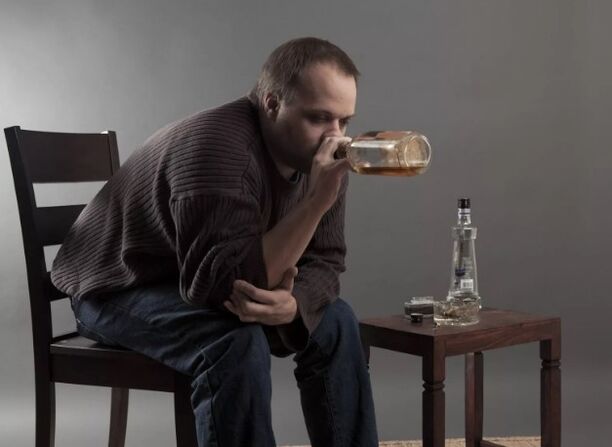 Alkohoolik mees